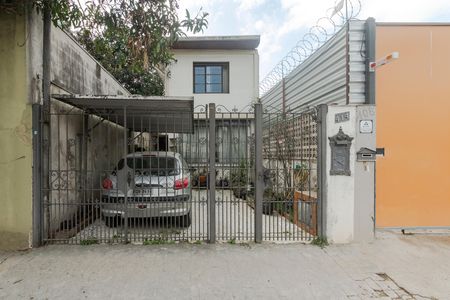 Casa para alugar com 118m², 3 quartos e 1 vagaFachada