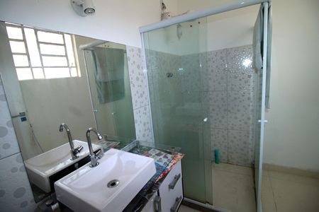 Casa à venda com 100m², 3 quartos e sem vagaBanheiro