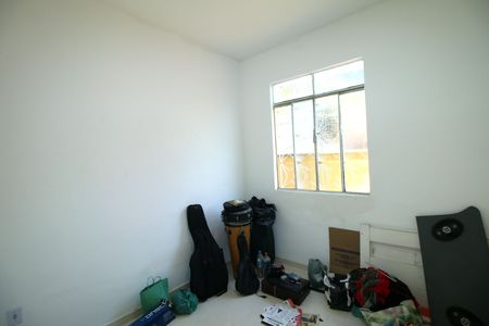 Quarto 2 de casa à venda com 3 quartos, 100m² em Penha Circular, Rio de Janeiro