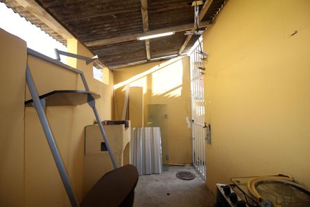 Casa à venda com 100m², 3 quartos e sem vagaÁrea de Serviço