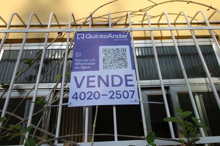 Casa à venda com 100m², 3 quartos e sem vagaPlaca