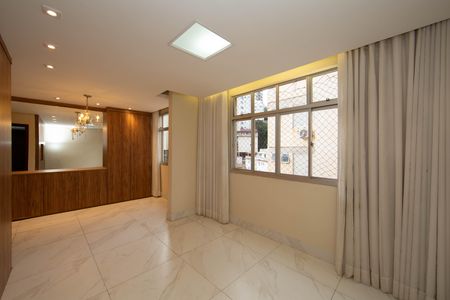 SALA de apartamento à venda com 3 quartos, 120m² em Santa Lúcia, Belo Horizonte