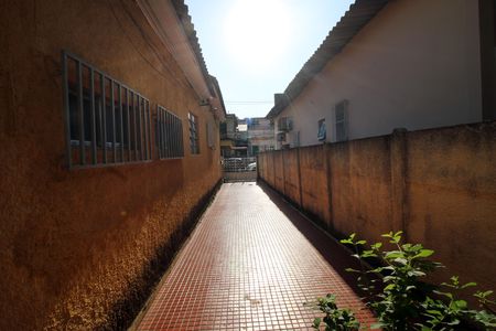 Casa à venda com 100m², 3 quartos e 3 vagasAcesso e Garagem