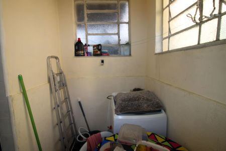 Casa à venda com 100m², 3 quartos e 3 vagasÁrea de Serviço