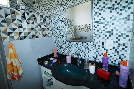 Casa à venda com 100m², 3 quartos e 3 vagasBanheiro