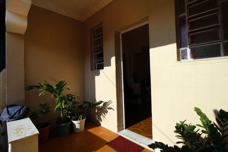 Casa à venda com 100m², 3 quartos e 3 vagasVaranda