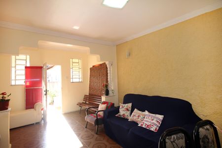 Sala de casa à venda com 3 quartos, 100m² em Penha Circular, Rio de Janeiro