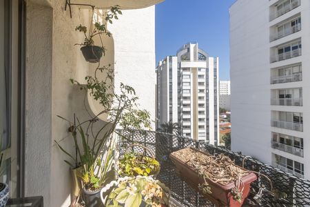 Varanda da Sala de apartamento à venda com 4 quartos, 100m² em Indianópolis, São Paulo