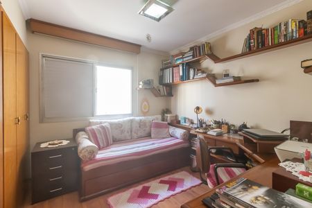 Apartamento à venda com 100m², 4 quartos e 2 vagas Apartamento à venda com 100m², 4 quartos e 2 vagasQuarto 1