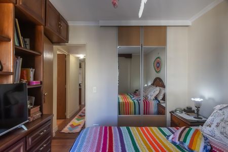 Apartamento à venda com 100m², 4 quartos e 2 vagas Apartamento à venda com 100m², 4 quartos e 2 vagasQuarto Suíte