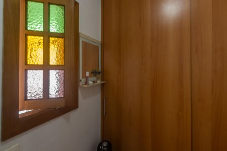 Apartamento à venda com 100m², 4 quartos e 2 vagas Apartamento à venda com 100m², 4 quartos e 2 vagasQuarto de Serviço