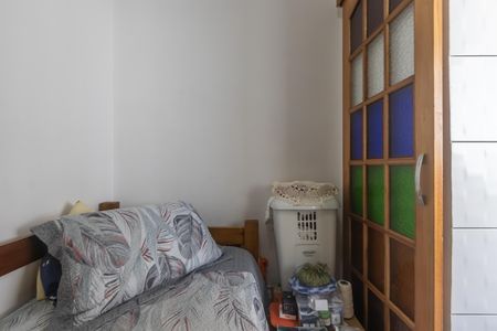 Apartamento à venda com 100m², 4 quartos e 2 vagas Apartamento à venda com 100m², 4 quartos e 2 vagasQuarto de Serviço