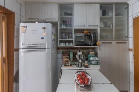 Apartamento à venda com 100m², 4 quartos e 2 vagas Apartamento à venda com 100m², 4 quartos e 2 vagasCozinha