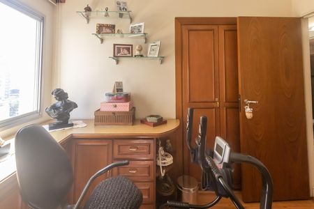 Apartamento à venda com 100m², 4 quartos e 2 vagas Apartamento à venda com 100m², 4 quartos e 2 vagasQuarto 2