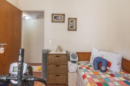 Apartamento à venda com 100m², 4 quartos e 2 vagas Apartamento à venda com 100m², 4 quartos e 2 vagasQuarto 2