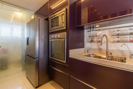 Apartamento para alugar com 80m², 2 quartos e 2 vagas Apartamento para alugar com 80m², 2 quartos e 2 vagasSala/Cozinha