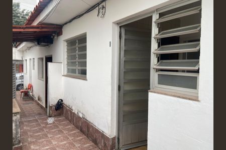 Studio para alugar com 15m², 1 quarto e sem vaga Studio para alugar com 15m², 1 quarto e sem vagaCorredor de saída