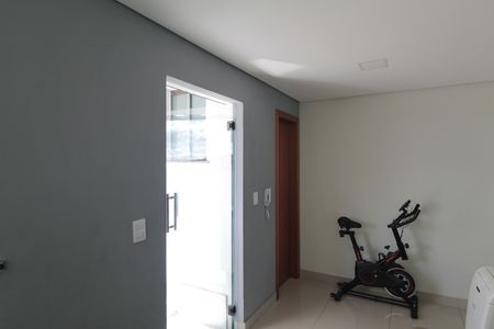Apartamento à venda com 100m², 2 quartos e 1 vagaSala de TV