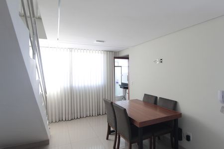 Sala de apartamento à venda com 2 quartos, 100m² em Candelária, Belo Horizonte