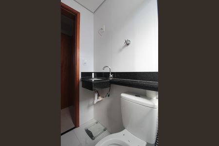 Apartamento à venda com 100m², 2 quartos e 1 vagaBanheiro da Suite