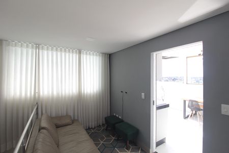 Apartamento à venda com 100m², 2 quartos e 1 vagaSala de TV