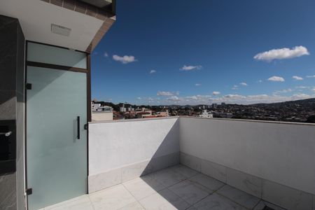 Apartamento à venda com 100m², 2 quartos e 1 vagaÁrea Gourmet