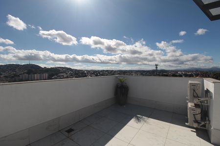 Apartamento à venda com 100m², 2 quartos e 1 vagaÁrea Gourmet