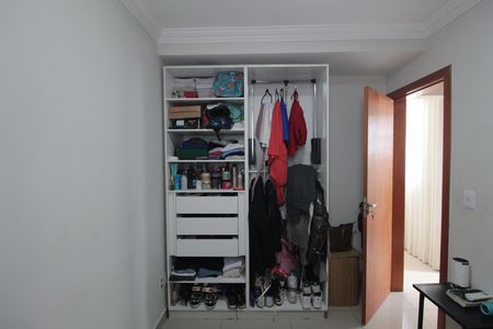 Apartamento à venda com 100m², 2 quartos e 1 vagaQuarto