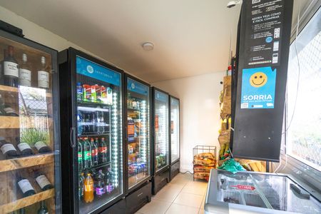 Apartamento à venda com 68m², 2 quartos e 2 vagas Apartamento à venda com 68m², 2 quartos e 2 vagasMercado