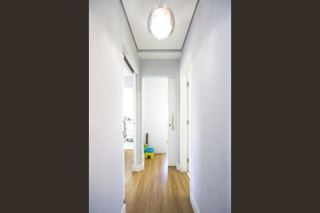 Apartamento à venda com 68m², 2 quartos e 2 vagas Apartamento à venda com 68m², 2 quartos e 2 vagasCorredor dos quartos