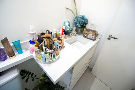 Apartamento à venda com 68m², 2 quartos e 2 vagas Apartamento à venda com 68m², 2 quartos e 2 vagasPia