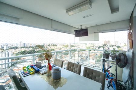 Apartamento à venda com 68m², 2 quartos e 2 vagas Apartamento à venda com 68m², 2 quartos e 2 vagasVaranda