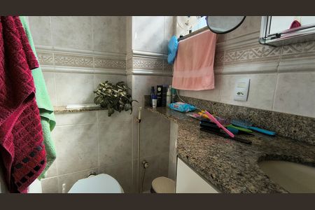 Apartamento à venda com 187m², 3 quartos e 3 vagas Apartamento à venda com 187m², 3 quartos e 3 vagasBanheiro da Suíte