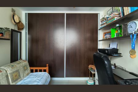 Apartamento à venda com 187m², 3 quartos e 3 vagas Apartamento à venda com 187m², 3 quartos e 3 vagasQuarto 2