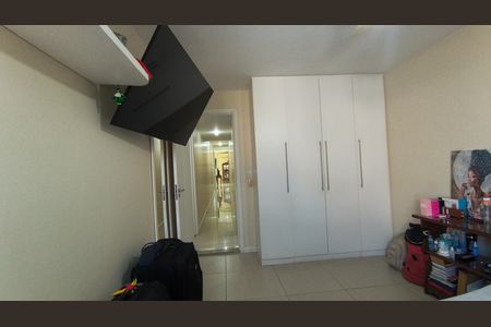 Apartamento à venda com 187m², 3 quartos e 3 vagas Apartamento à venda com 187m², 3 quartos e 3 vagasQuarto 1