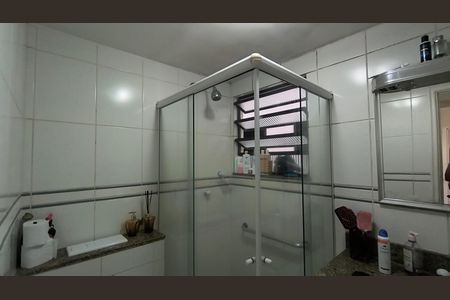 Apartamento à venda com 187m², 3 quartos e 3 vagas Apartamento à venda com 187m², 3 quartos e 3 vagasBanheiro Social