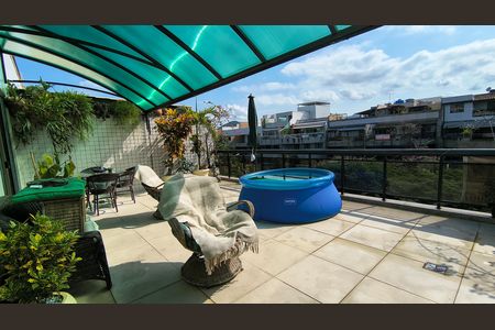 Apartamento à venda com 187m², 3 quartos e 3 vagas Apartamento à venda com 187m², 3 quartos e 3 vagasVaranda