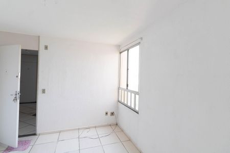 Sala de apartamento para alugar com 2 quartos, 50m² em Santa Cruz, Rio de Janeiro