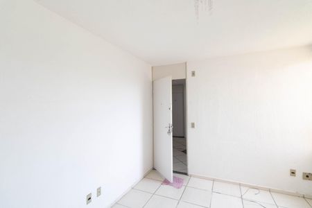 Sala de apartamento para alugar com 2 quartos, 50m² em Santa Cruz, Rio de Janeiro