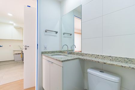 Apartamento para alugar com 38m², 2 quartos e sem vagaBanheiro