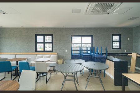 Apartamento para alugar com 38m², 2 quartos e sem vagaÁrea comum