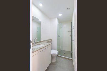 Apartamento para alugar com 38m², 2 quartos e sem vagaBanheiro