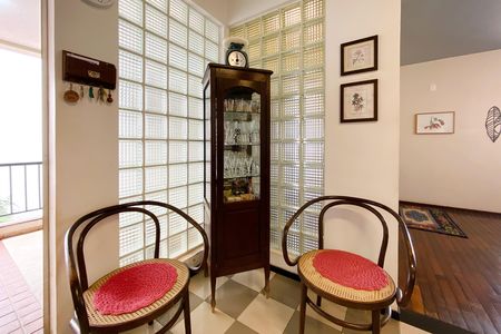 Casa à venda com 370m², 4 quartos e 4 vagas