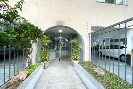 Apartamento para alugar com 110m², 3 quartos e 1 vaga Apartamento para alugar com 110m², 3 quartos e 1 vagaÁrea comum - Entrada