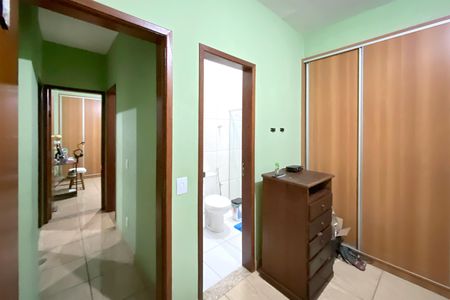 Apartamento para alugar com 110m², 3 quartos e 1 vaga Apartamento para alugar com 110m², 3 quartos e 1 vagaSuite 1