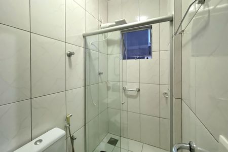 Apartamento para alugar com 110m², 3 quartos e 1 vaga Apartamento para alugar com 110m², 3 quartos e 1 vagaBanheiro da Suíte 1