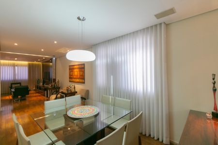 Apartamento à venda com 3 quartos, 167m² em Liberdade, Belo Horizonte