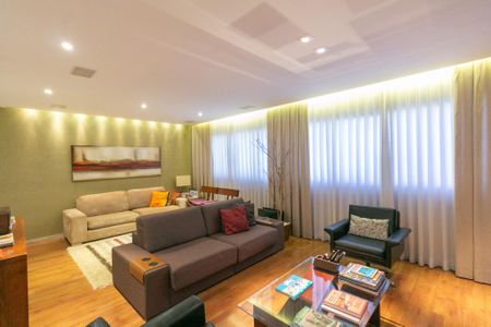 Apartamento à venda com 167m², 3 quartos e 2 vagas