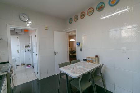 Apartamento à venda com 167m², 3 quartos e 2 vagas