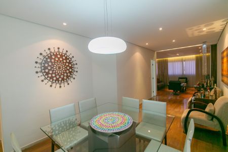 Apartamento à venda com 167m², 3 quartos e 2 vagas